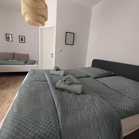 Guesthouse - Weeze Rooms 外观 照片