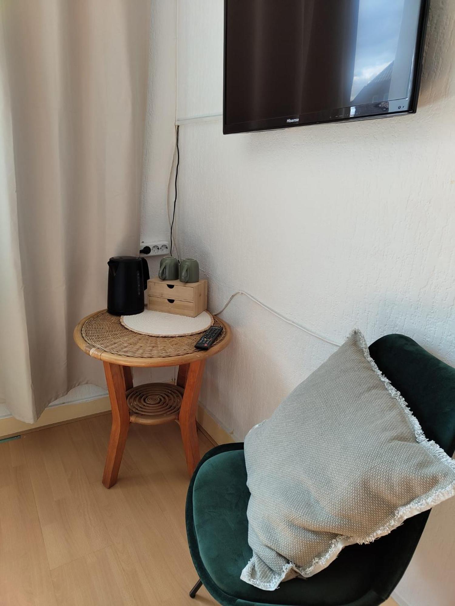 Guesthouse - Weeze Rooms 外观 照片