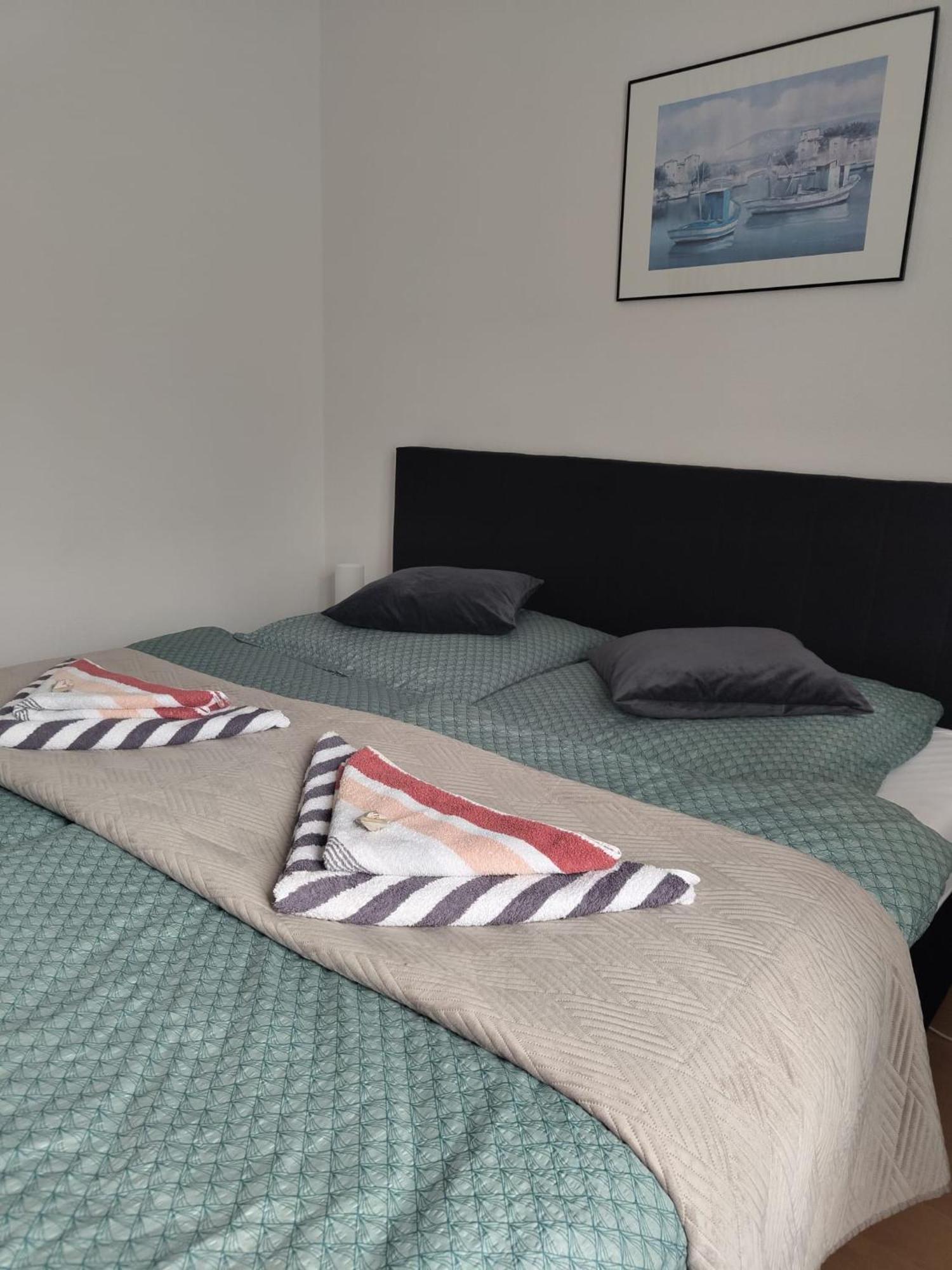 Guesthouse - Weeze Rooms 外观 照片