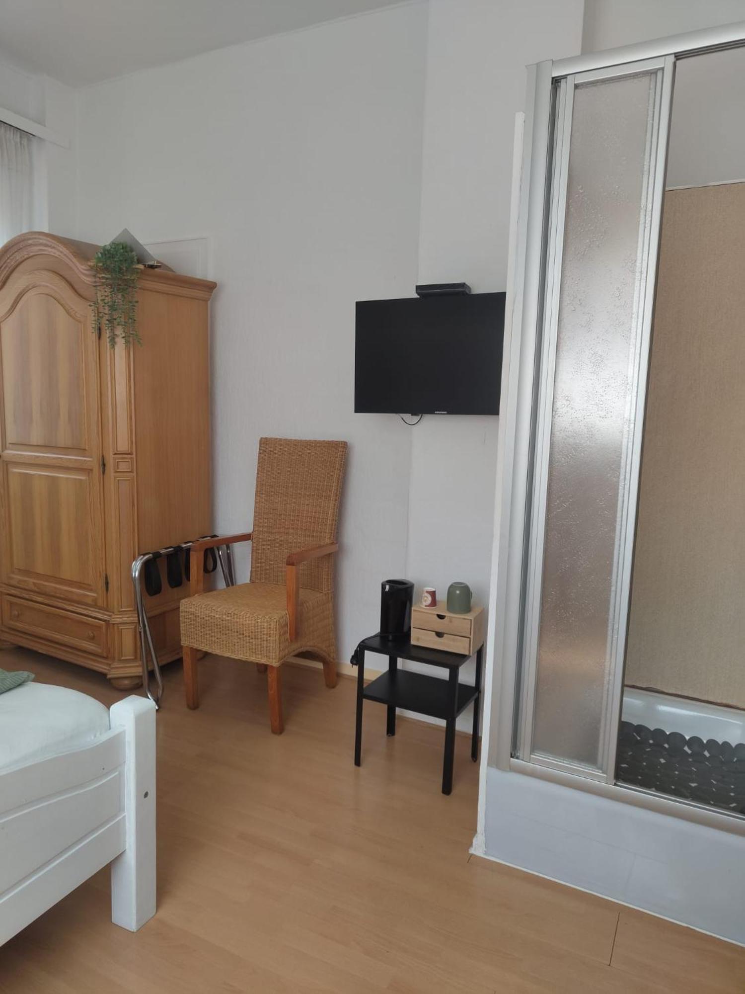 Guesthouse - Weeze Rooms 客房 照片